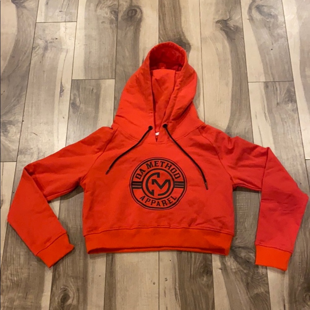 DA Method Cropped Hoodie